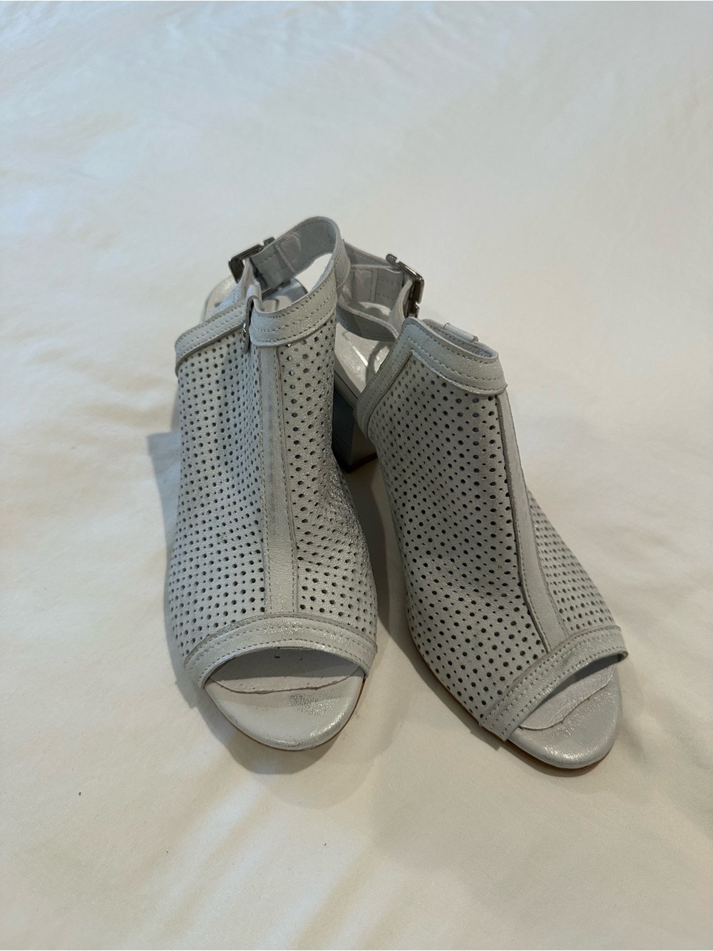 Women’s Light Gray Perforated Block Heel Sandals